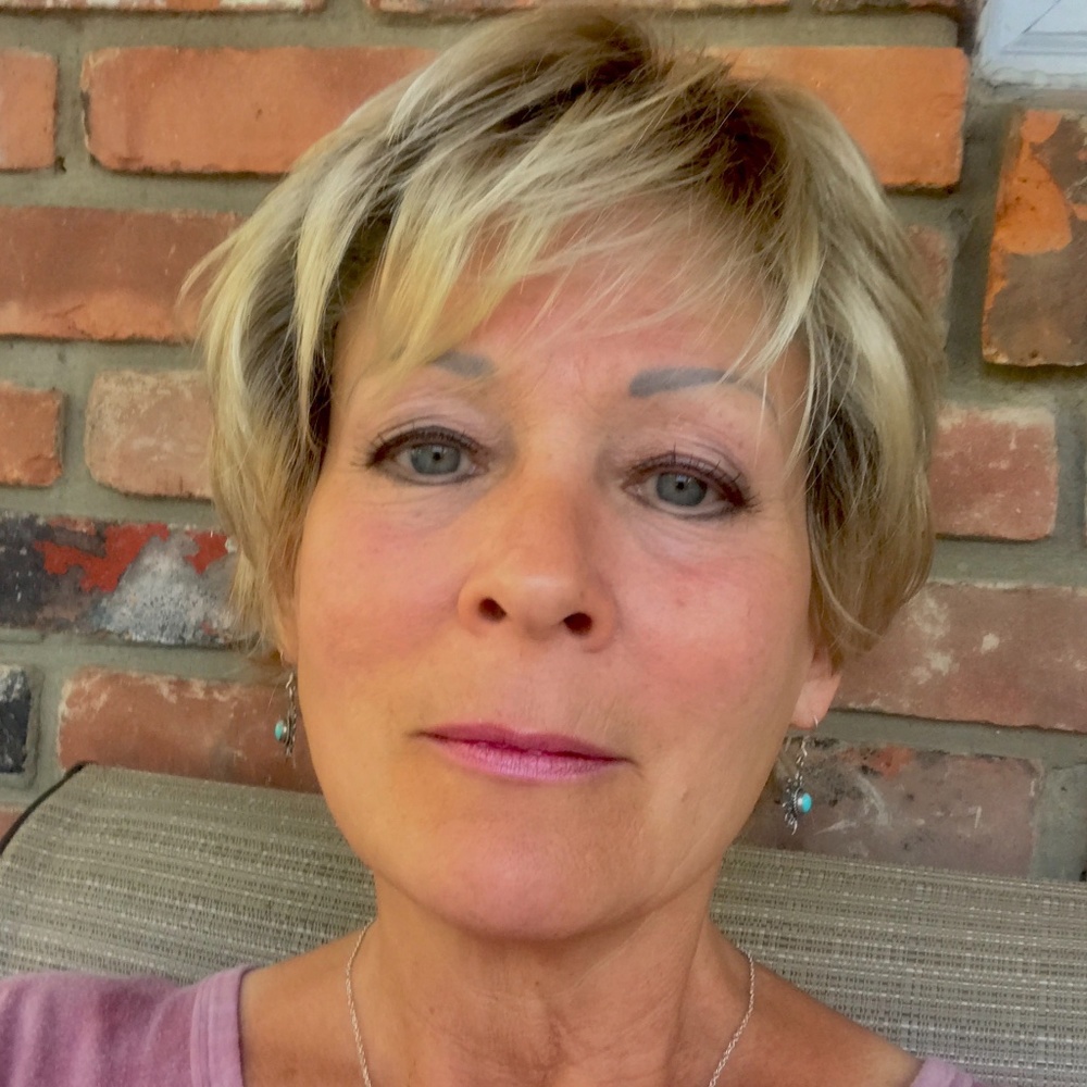 Meet your Posher, Terri l